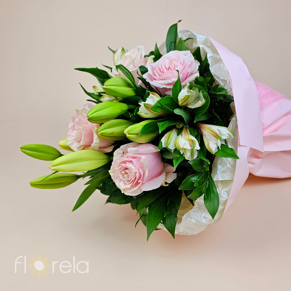 Nežna oda romantici u buketu